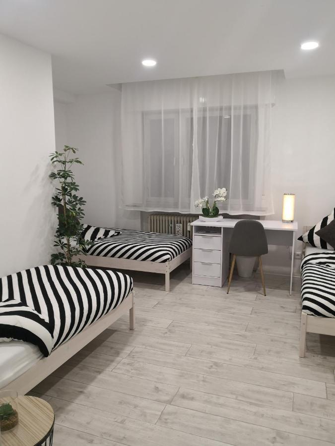Schoene Und Optimal Gelegene Wohnung Weisskirchen Экстерьер фото
